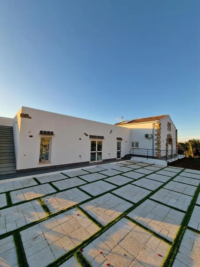 צ'יניזי Villa Fragi איטליה