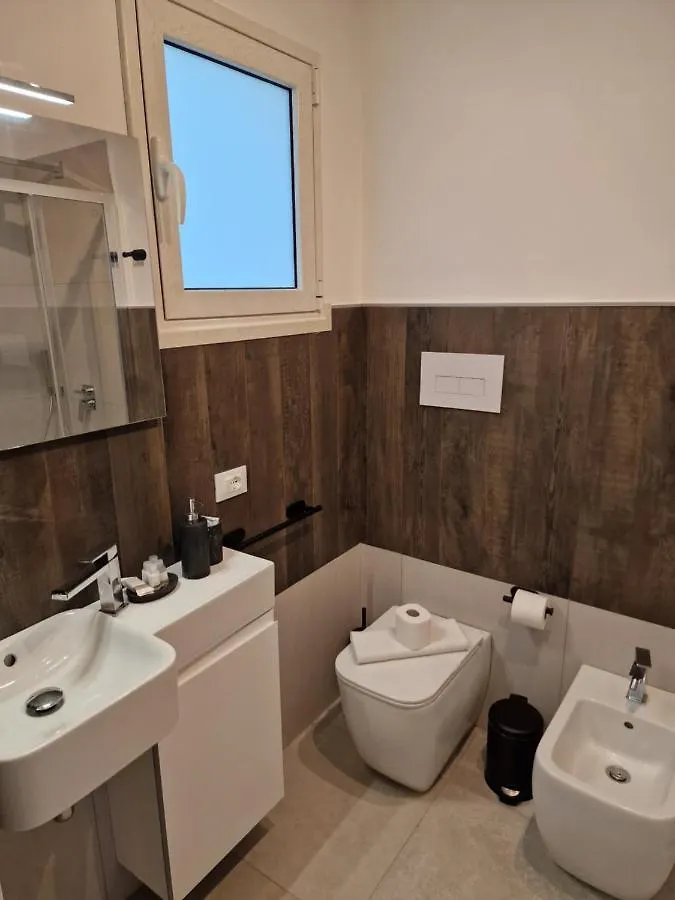 צ'יניזי Villa Fragi 0*,