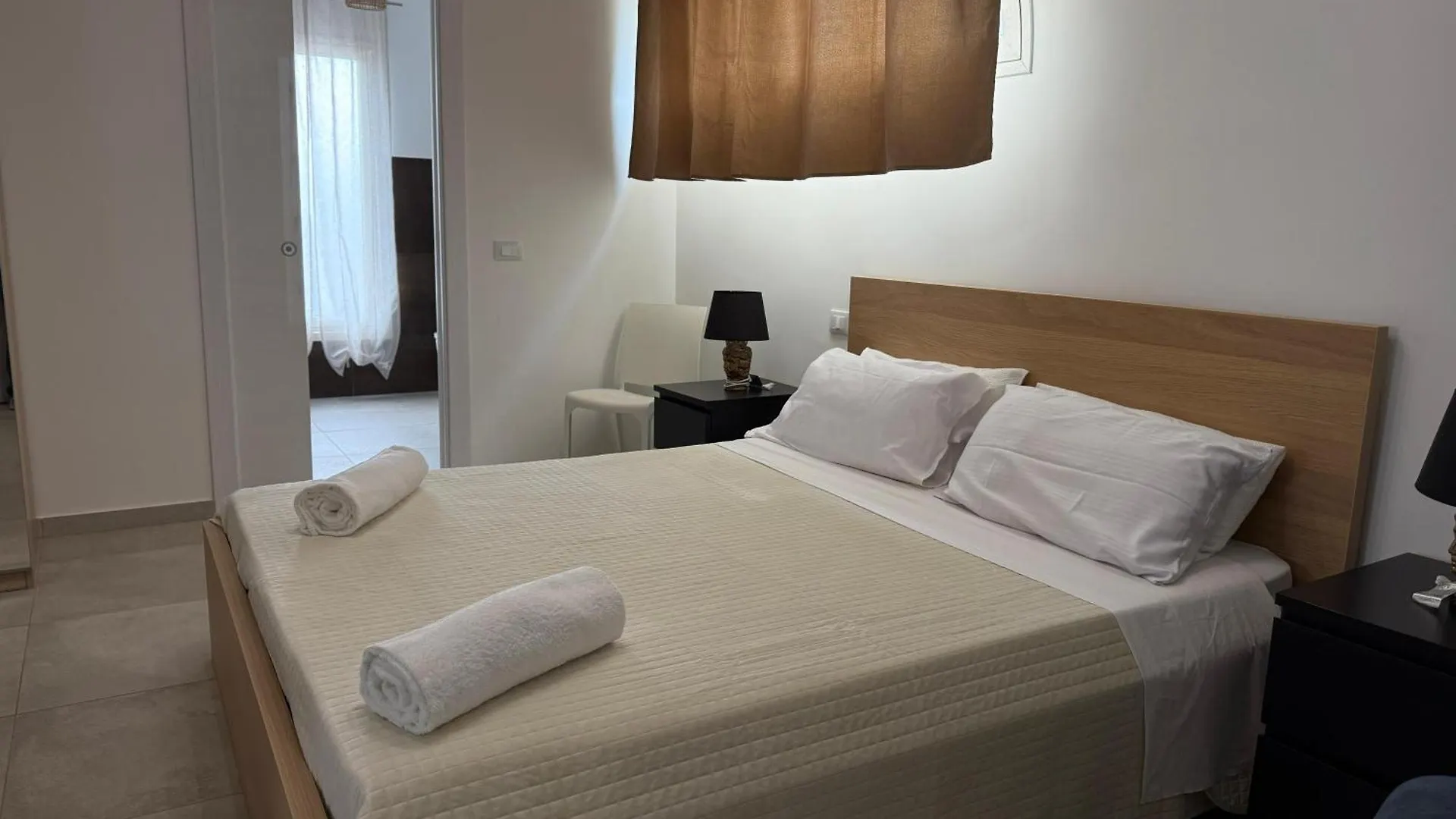 לינה וארוחת בוקר צ'יניזי Villa Fragi